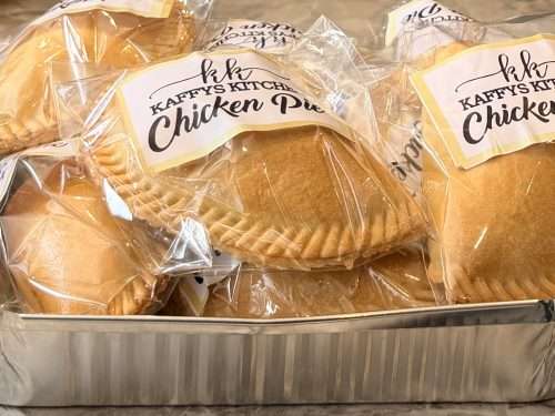 Home chicken pie (medium) (22pcs)